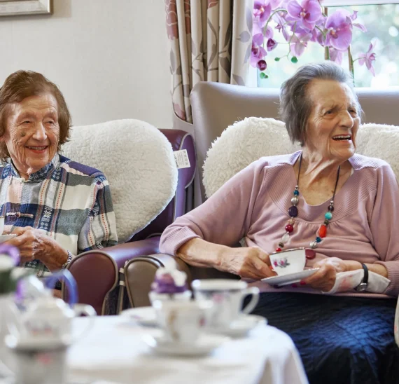 Ladies-Drinking-Tea-Header